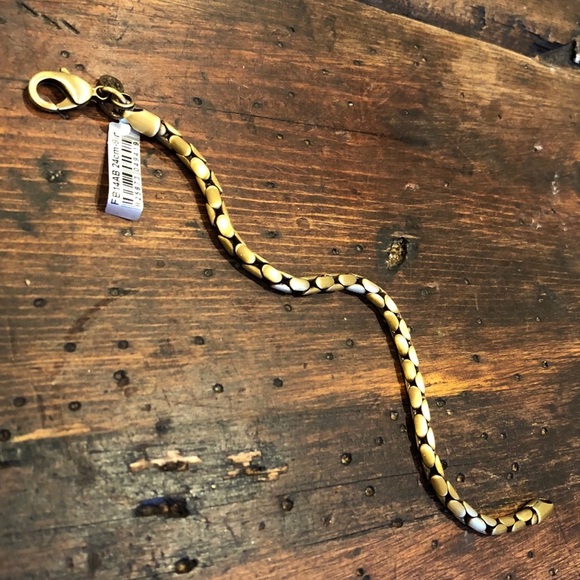 Last Ones!! 9” Solid Brass Snake Bracelet NWT - Picture 5 of 8